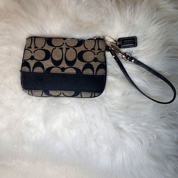 Coach Handbags - Authentic coach wristlet  